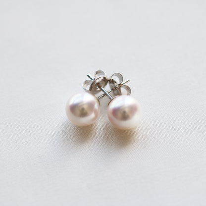 18k White Gold Japanese Akoya Pearl Stud Earrings 18k白金日本阿古屋Akoya珍珠耳環 8-8.5mm